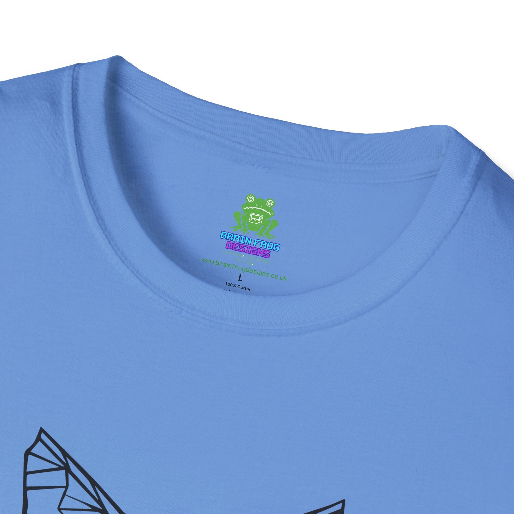 Geometric Cat T-Shirt - Minimal Line Art Cat Face Tee - 100% Cotton